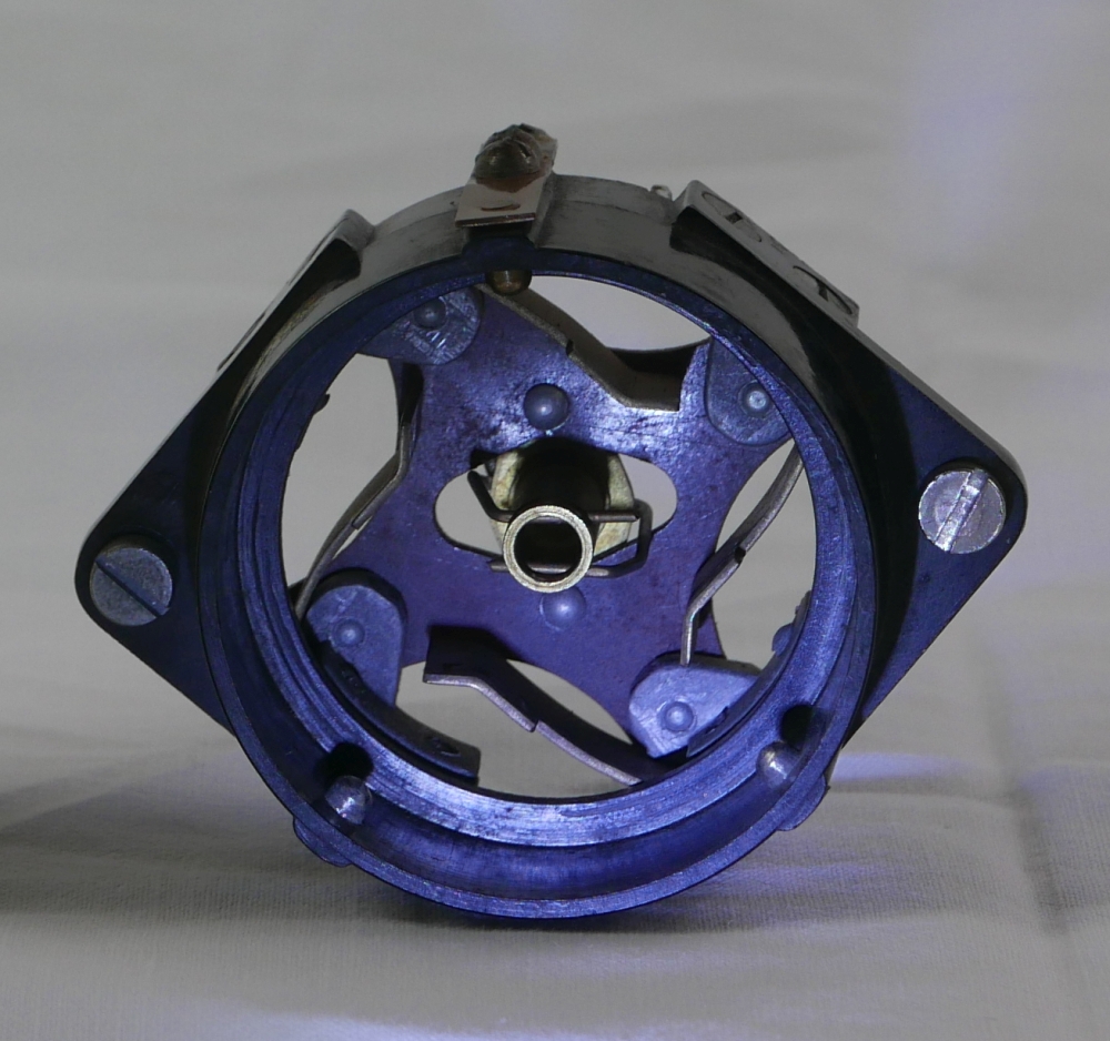 RL12P35 Sockel Detailansicht